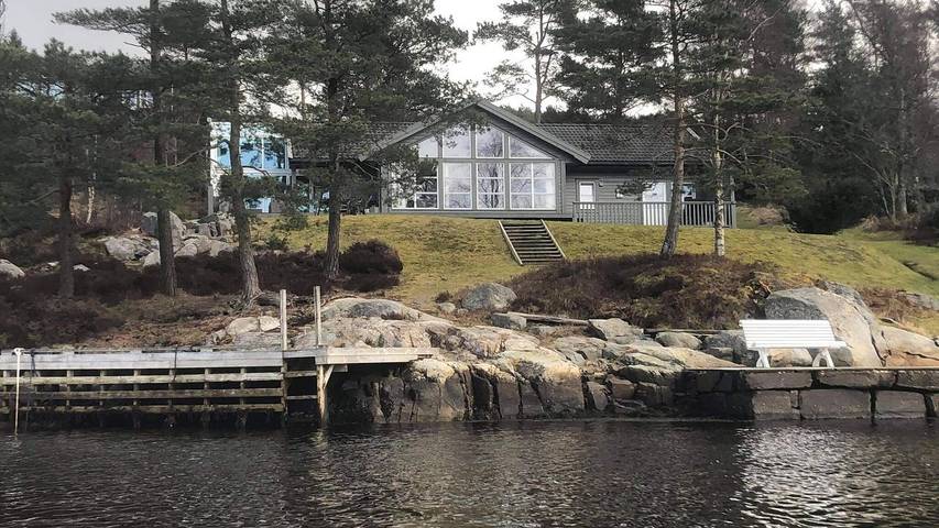 Ferienhaus für 9 Personen, mit Terrasse und Whirlpool in Sveio - 2