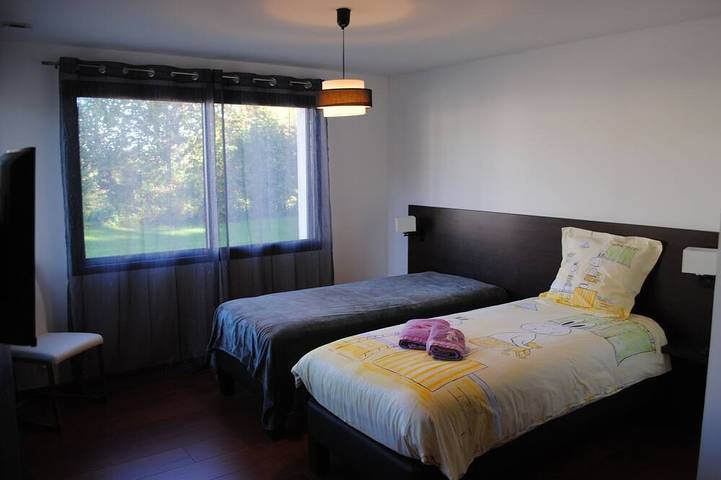 Location de vacances pour 10 personnes, avec jardin et jacuzzi à Collonges-la-Rouge - 4