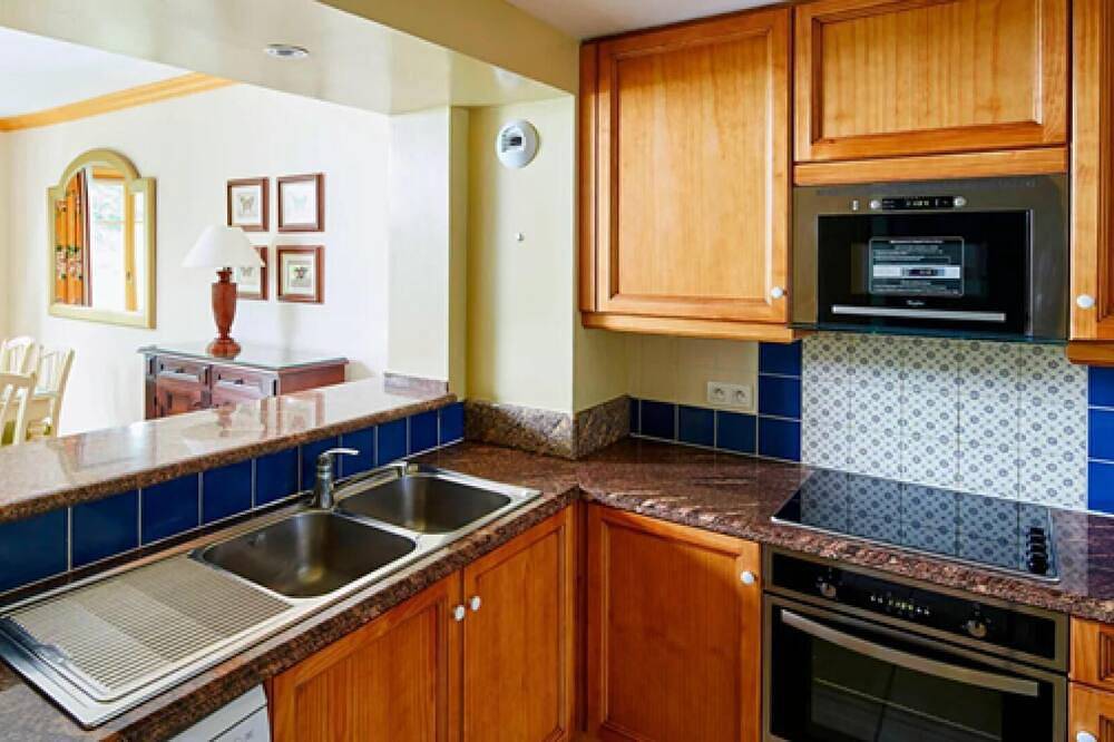 Spacious 2Br Townhouse Near Disneyland Paris in Bailly-Romainvilliers, Seine-et-Marne