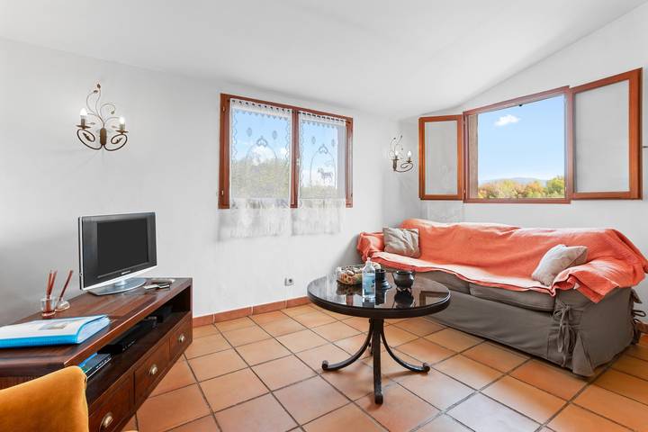 Appartamento intero, Appartamento 'Gite Rural Dans Bastide Provenale' con terrazza privata, giardino privato e Wi-Fi in Roquebrune-sur-Argens, Costa mediterranea (Francia)
