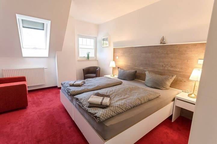 Villa für 8 Personen, mit Sauna und Balkon, mit Haustier in Kröslin - 2