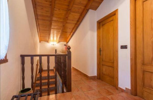 Casa rural para 10 personas, con Balcón y Terraza además de Jardín y Piscina en Villar de Canes - 2