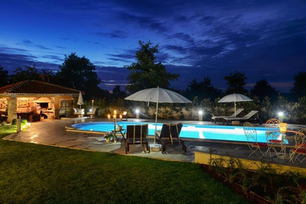 Villa for 8 People in Poreč, Grad Poreč