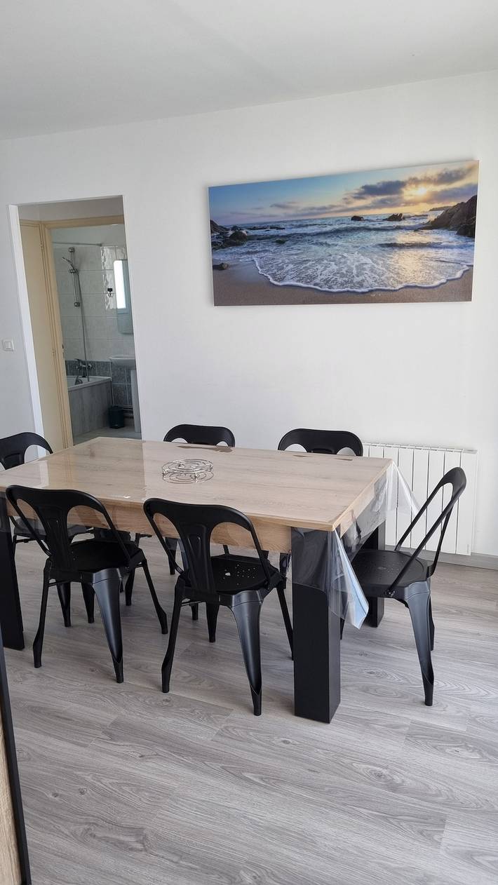 Gîte pour 4 personnes, animaux acceptés dans Plage De Sion - 2