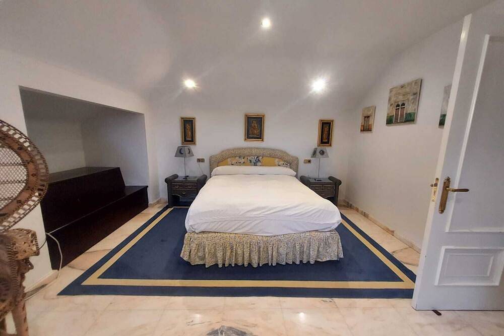 Casa Kusi Ribadesella (5 minutes walk from Santa Marina beach) in Ribadesella, Costa Verde (Spain)