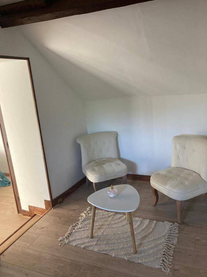 Location de vacances pour 4 personnes, avec terrasse et jardin à Blay - 4