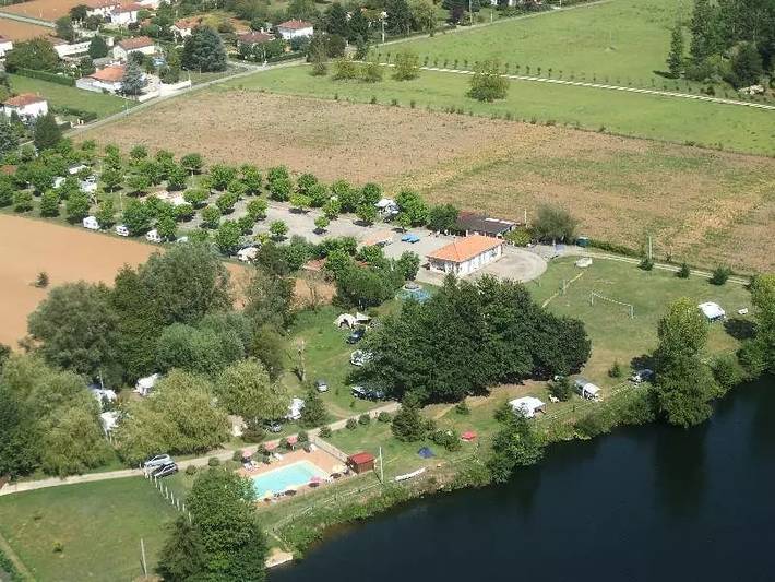 Chalet pour 5 personnes, avec terrasse et piscine, animaux acceptés dans le Lot-et-Garonne - 2