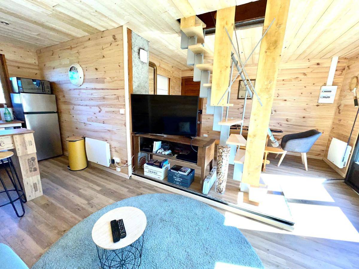 La cabane au pied des pistes in Station de Chastreix-Sancy, Chastreix