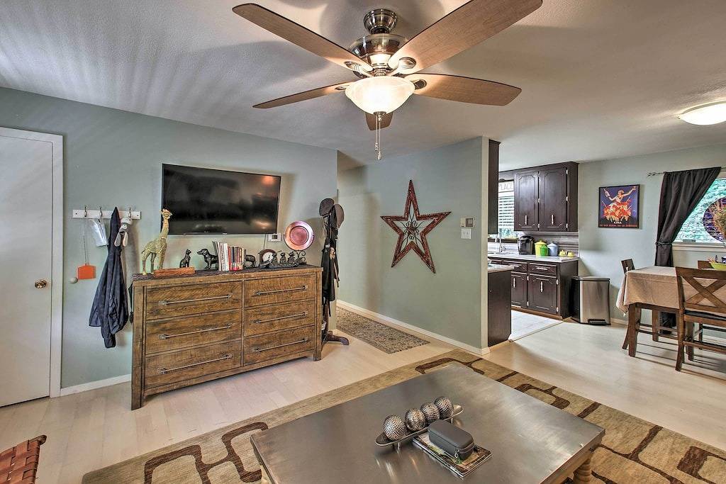 Vacation House for 6 Guests in Hot Springs, Ouachita National Forest