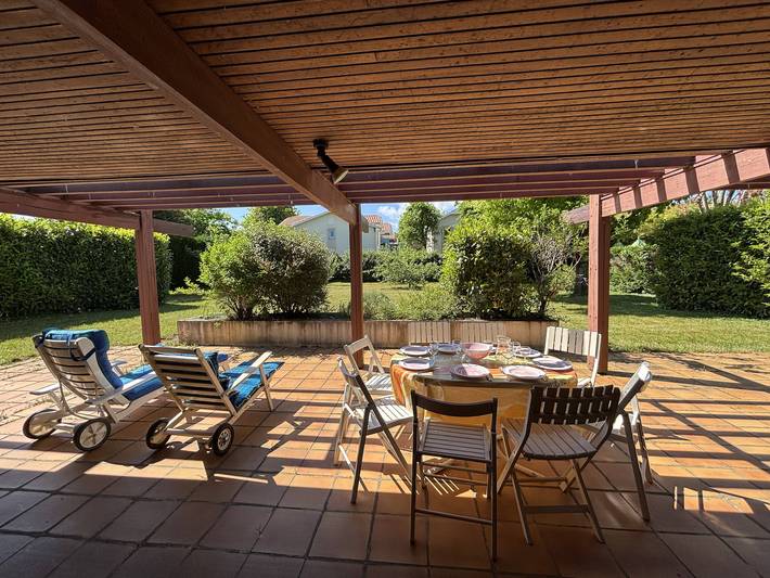 Location de vacances pour 8 personnes, avec jardin, animaux acceptés dans Biscarrosse (bourg) - 2
