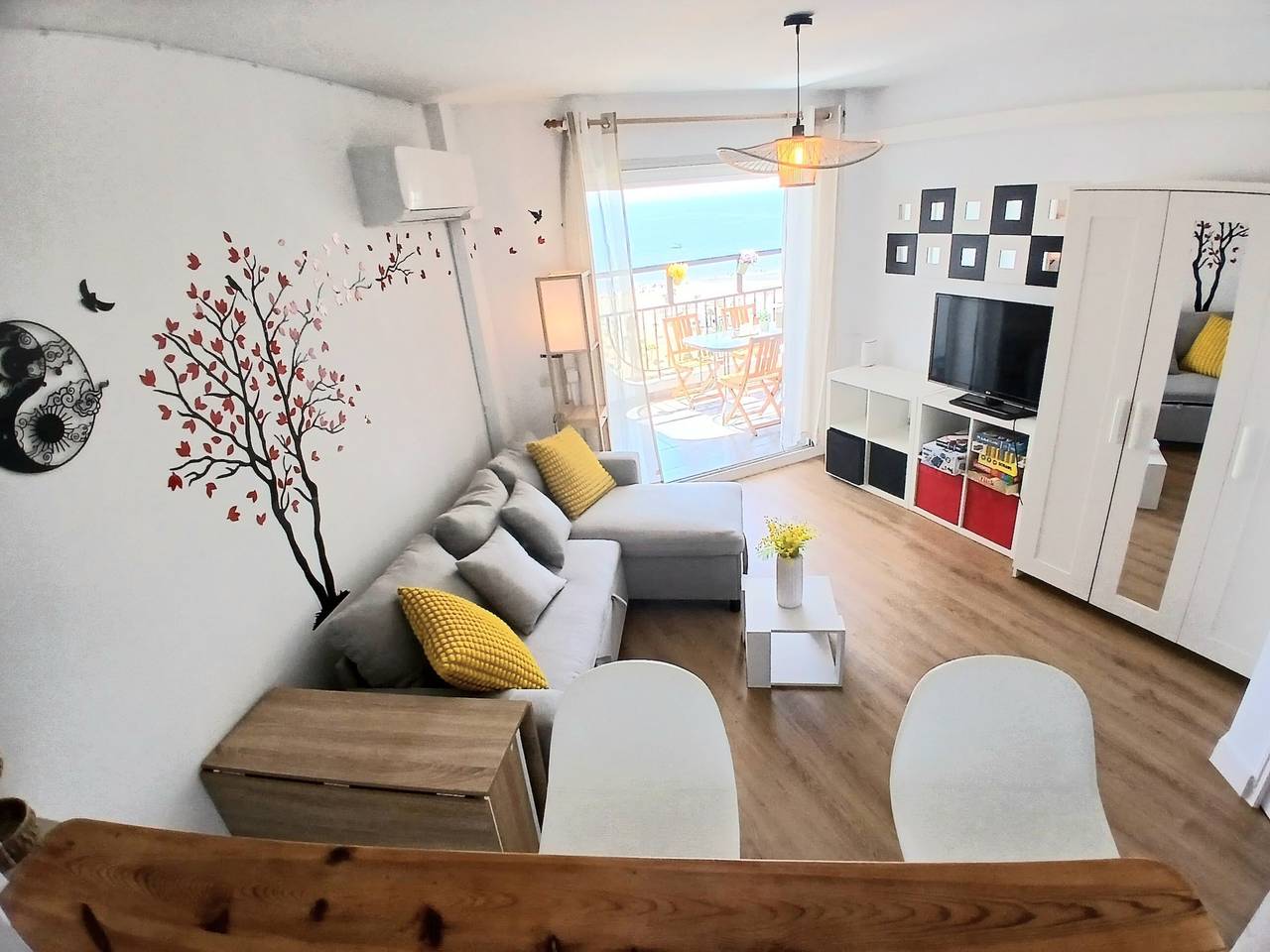 Appartement entier, Appartement « Front Beach Empuriabrava » avec vue mer, Wi-Fi et climatisation in Platja d'Empuriabrava, Empuriabrava