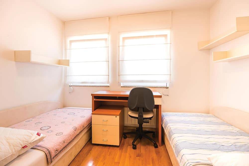 Hel lejlighed, Cozy apartment in Rijeka with kitchen in Rijeka, Primorje-Gorski Kotar