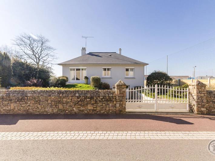 Gîte pour 4 personnes, avec jardin à Gouville-sur-Mer