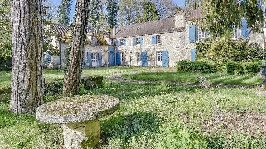 Location de vacances pour 15 personnes, avec Terrasse et Jardin à Vineuil-Saint-Firmin