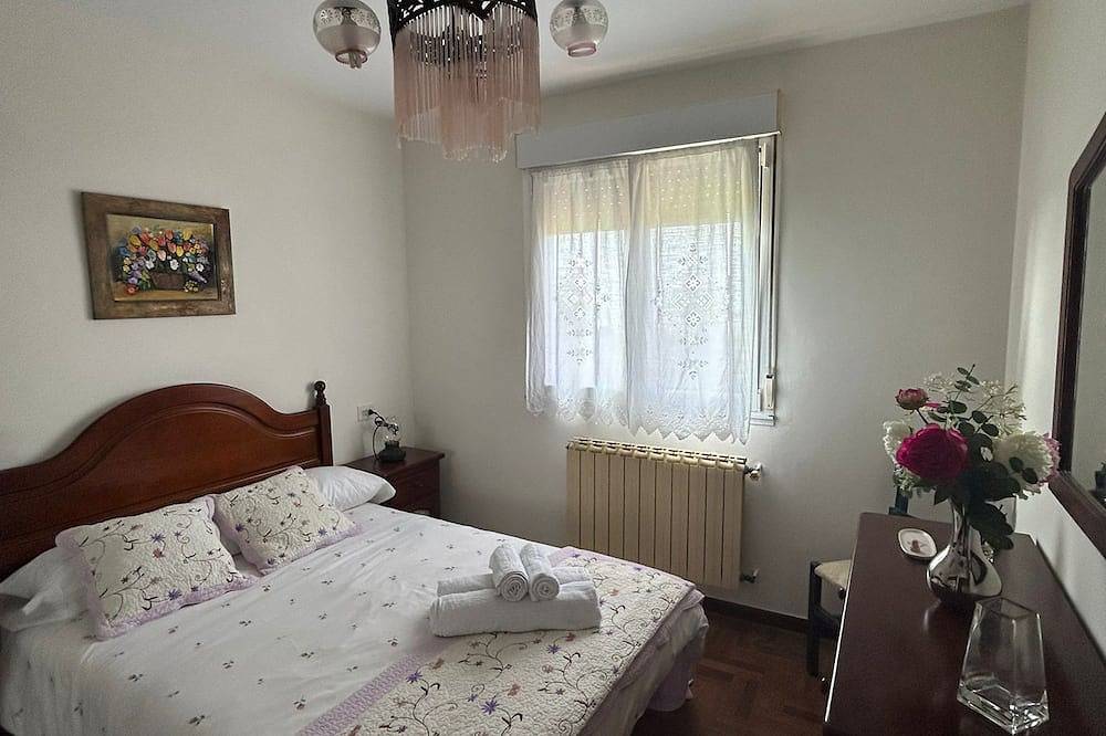 Ñata to Playa España, garden, barbecue and wifi. Relax in Villaviciosa, Costa Verde (Spanien)