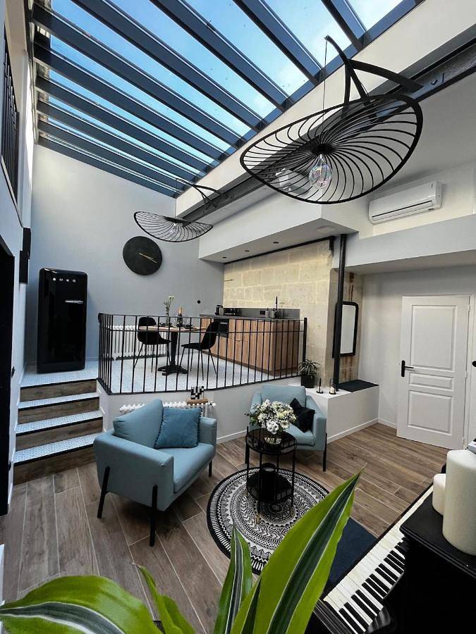 Gîte pour 2 personnes, avec jacuzzi dans Château de Saumur