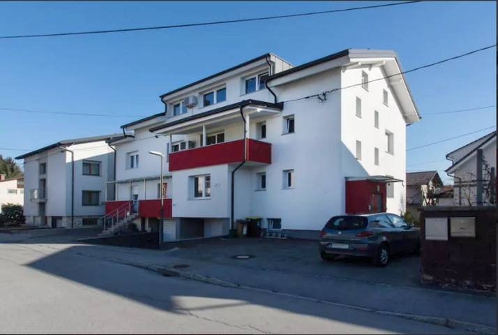 Ferienwohnung für 12 Personen, mit Balkon und Terrasse sowie Garten und Ausblick in Ljubljana