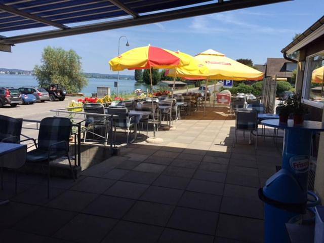 Hotel für 2 Personen, mit Terrasse und Garten sowie Ausblick und Seeblick in Berlingen