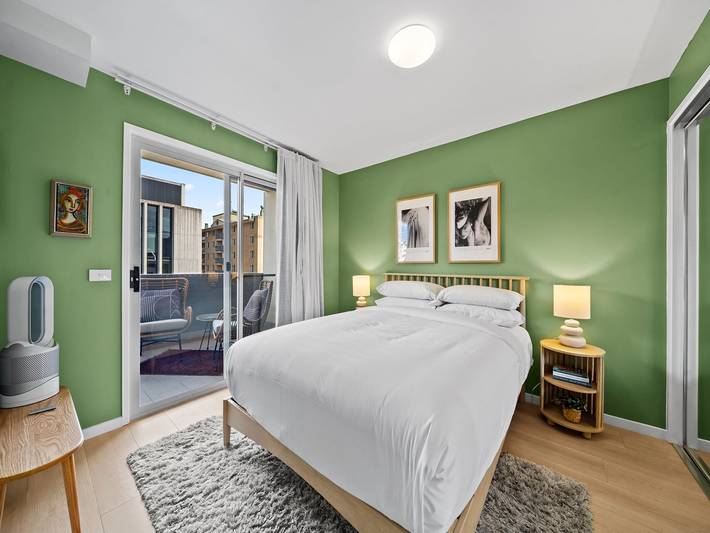 Apartamento entero, Braddon Retreat: Amplio apartamento de 1 dormitorio con estacionamiento in North Canberra, Canberra