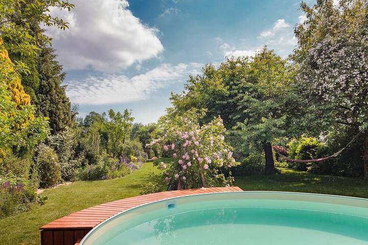 Ferienhaus für 12 Personen, mit Terrasse und Garten sowie Sauna in Hannover