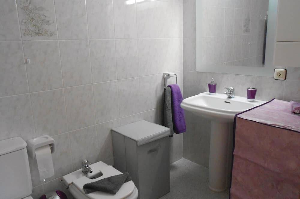 Entire apartment, 1 bedroom nice apartment in Blanes in Els Pins Blanes, Blanes
