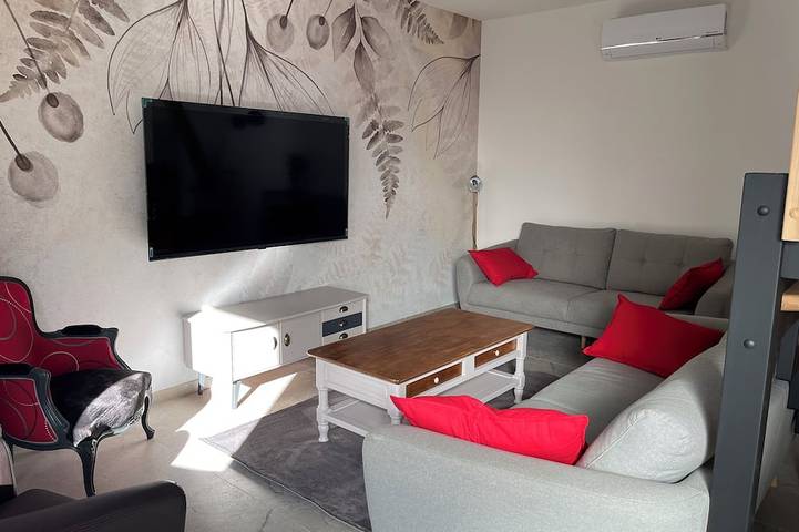 Ferienwohnung für 8 Personen, mit Sauna und Garten sowie Whirlpool, mit Haustier - 1