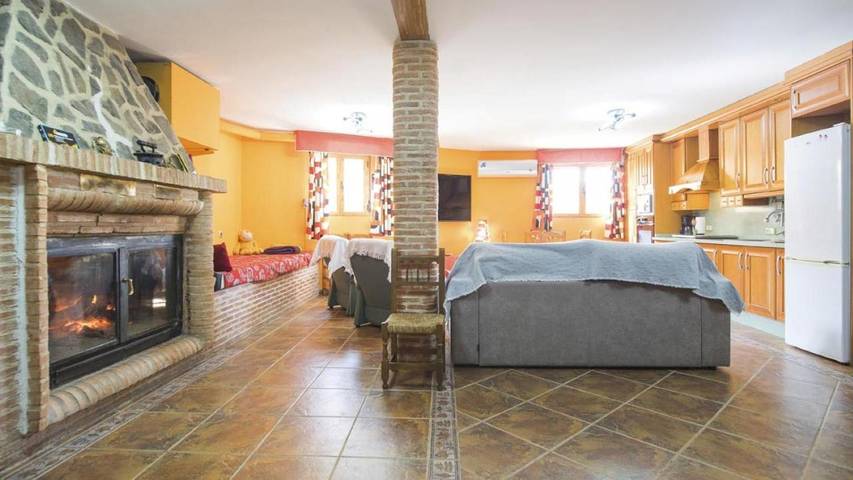 Casa rural para 14 personas, con terraza además de piscina y jardín en Cobisa - 3