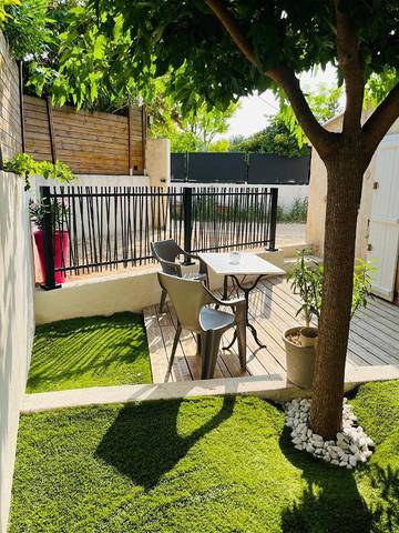 Maison de vacances pour 2 personnes, avec terrasse et jardin à Allauch