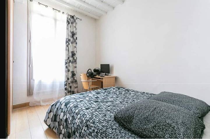 Ganze Wohnung, Stadtzentrum Duplexwohnung Mit Garage in Pézenas, Mittelmeerküste (Frankreich)
