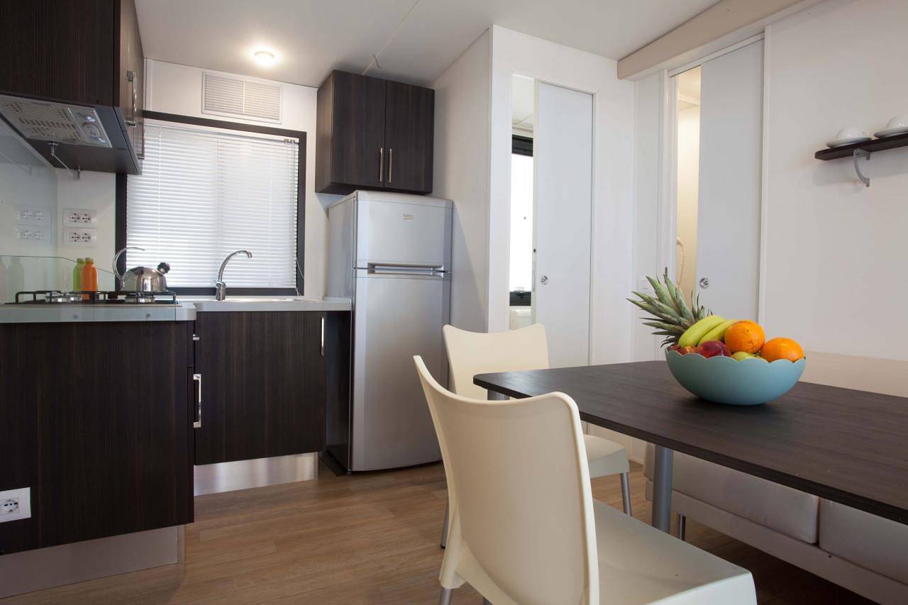 Camping Village Baia Blu La Tortuga Baia Elite für 6 Personen in Lu Lamoni, Vignola Mare