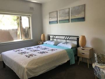 Apartment for 3 People in Elwood, Melbourne, Photo 1