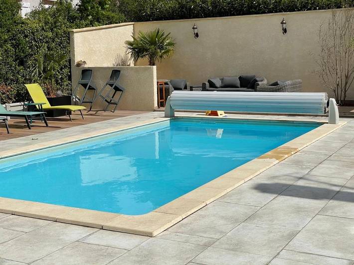 Location de vacances pour 10 personnes, avec piscine ainsi que vue et jardin, adapté aux familles à Lavilletertre - 2