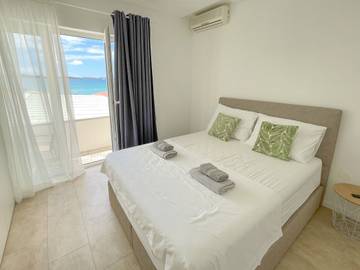 Apartment for 4 People in Sukosan, Croatian Adriatic, Photo 1