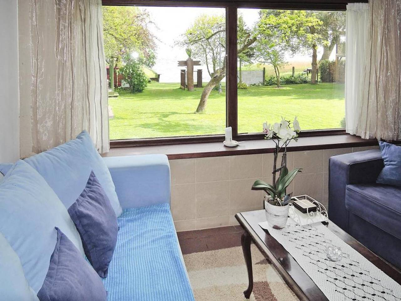 Entire apartment, Holiday Home Sulomino with Private Beach in Szczecin Lagoon