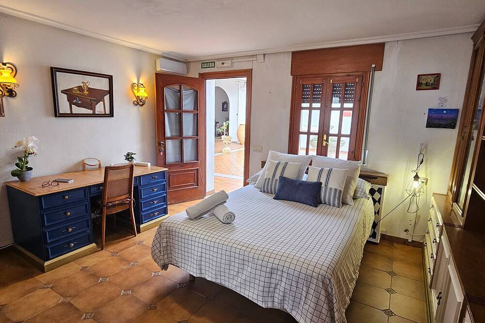 La Casona Oliver de Valtierra-Bardenas in Valtierra, Provincia de Navarra