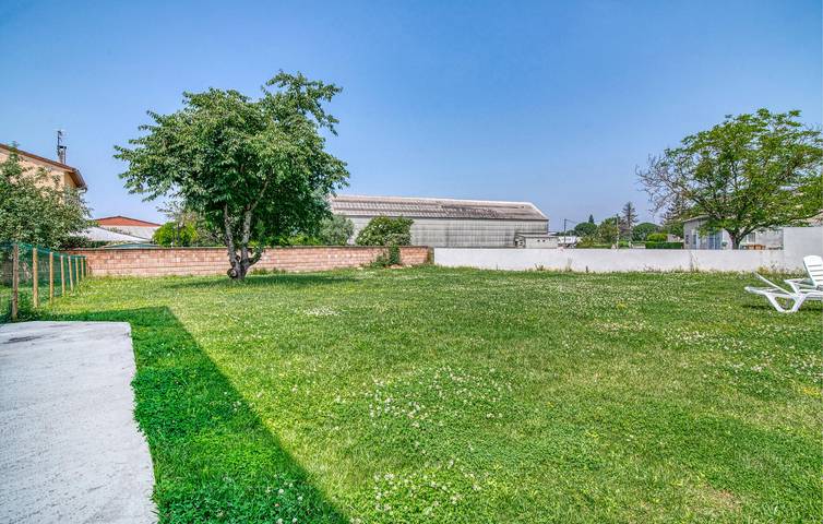 Ganze Ferienwohnung, Gartenwohnung bei Puygouzon (37 Zeichen) in Albi, Albi und Umgebung