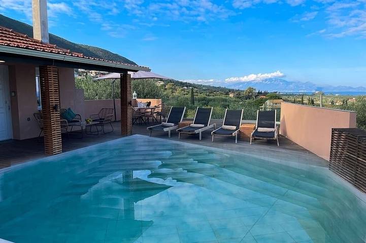 Apartment for 4 people, with garden in Alykes