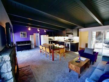 Log Cabin for 4 Guests in Idyllwild, Riverside County, Picture 3