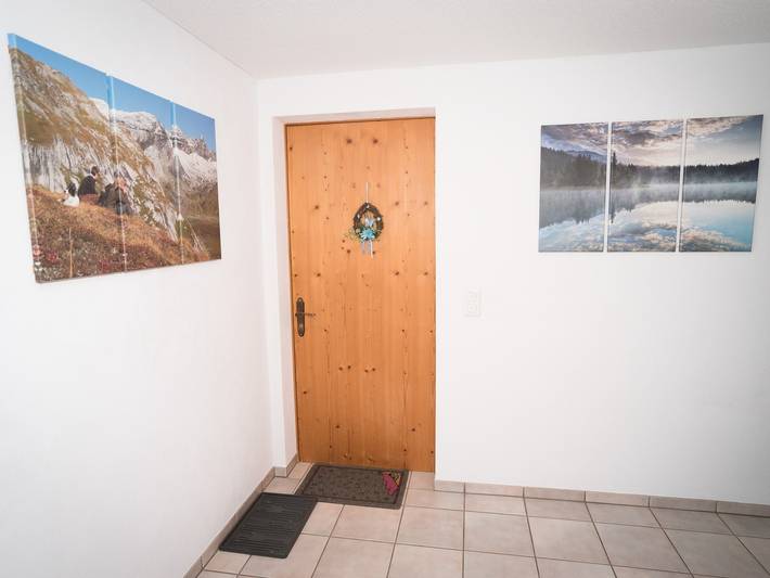 Entire holiday apartment, Nies Gagliner - 2.5 room apartment in Falera, Flims Laax Falera