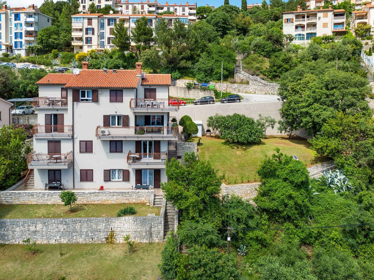 Ganze Ferienwohnung, Ferienwohnung mit Balkon und Meerblick  in Rabac, Labin-Rabac