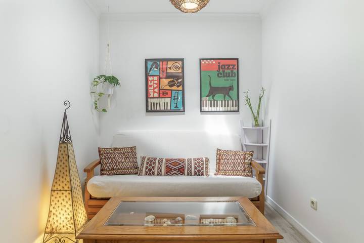 Apartamento entero, Apartamento 'Casa Azul' con terraza compartida y Wi-Fi in Barbate, Costa de la Luz