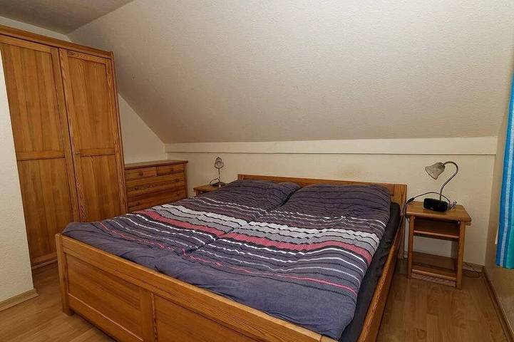 Ferienwohnung für 4 Personen, mit Balkon in Lemkenhafen - 2