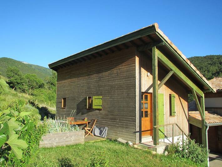Gîte pour 4 personnes, avec jardin, animaux acceptés à Combovin