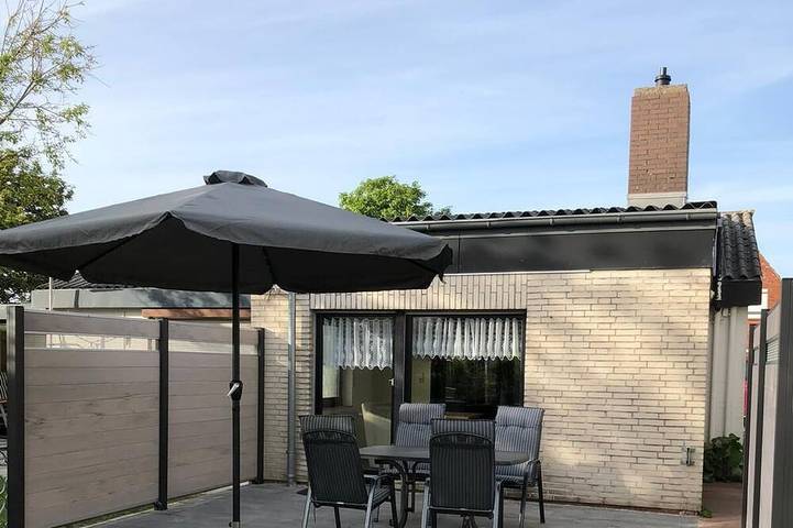 Ferienhaus für 4 Personen, mit Terrasse und Garten