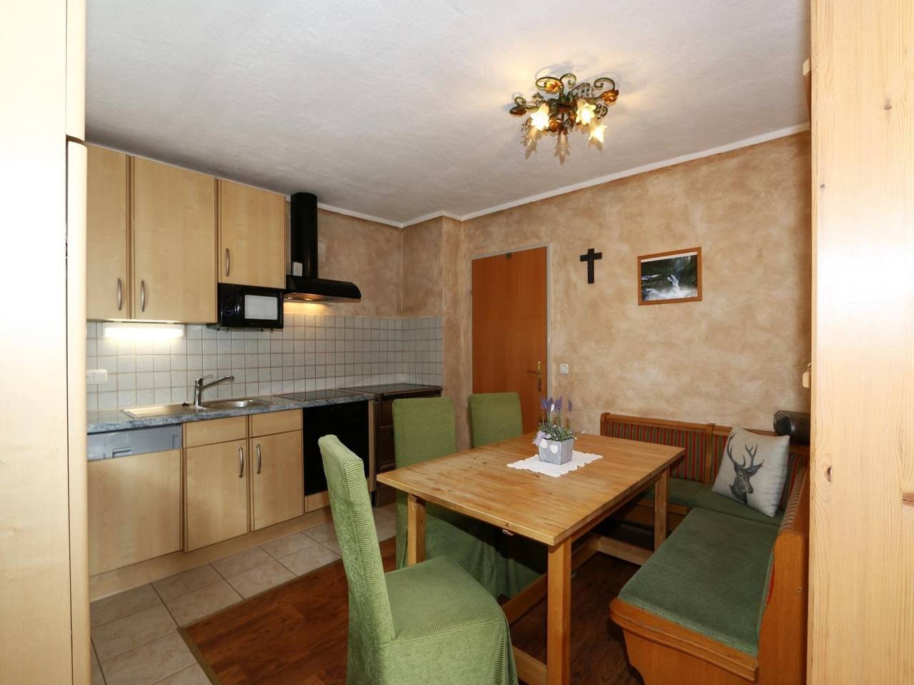 Apartamento entero, Chalet en Grossarltal con Vistas in Großarl, Ski Amadé