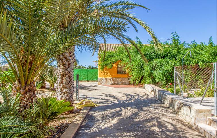 Ferienhaus für 8 Personen, mit Terrasse und Garten in Orihuela Costa