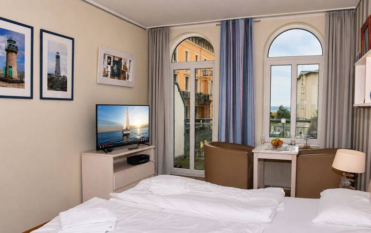 Ferienwohnung für 2 Personen, mit Balkon in Warnemünde - 4