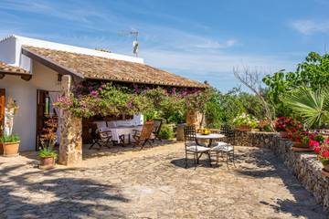 Villa in Llubí, Majorca Center für 4 