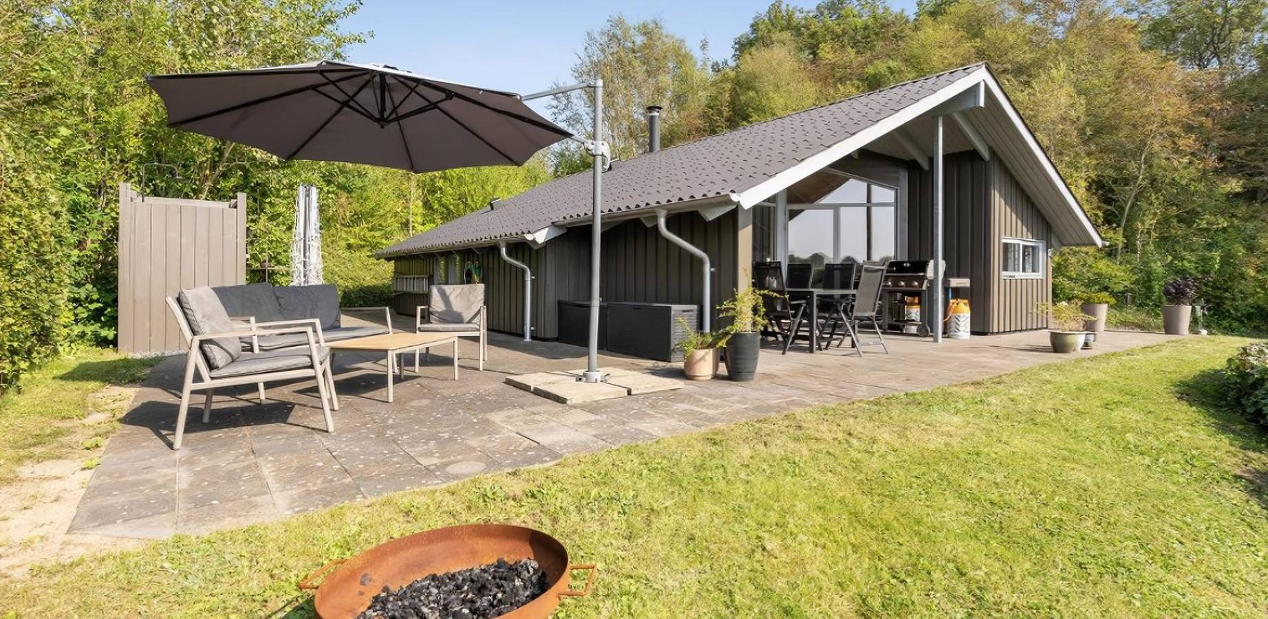Schöner versteckter Schatz mit Aussicht in Rendbjerg, Flensburger Förde (Dänemark)