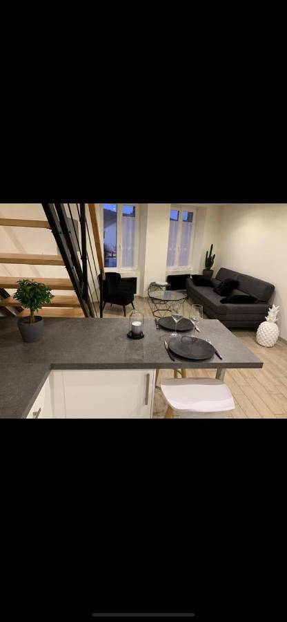 Appartement de vacances pour 2 personnes, avec terrasse ainsi que vue et jardin